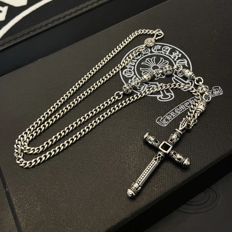 Flexible Chrome Hearts Necklaces 240571