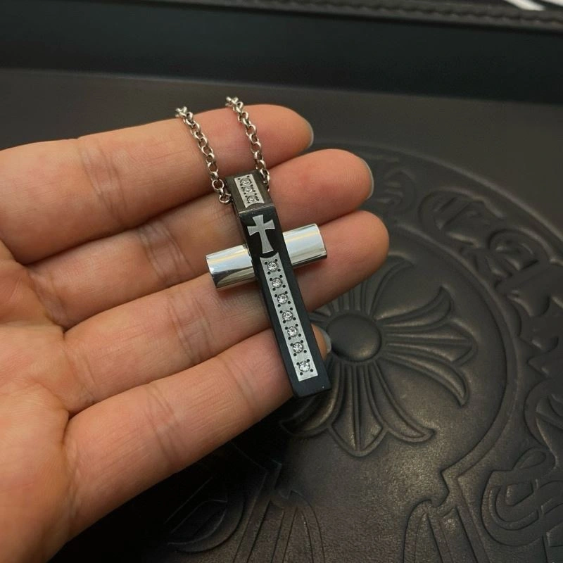 Contemporary Chrome Hearts Necklaces 240580