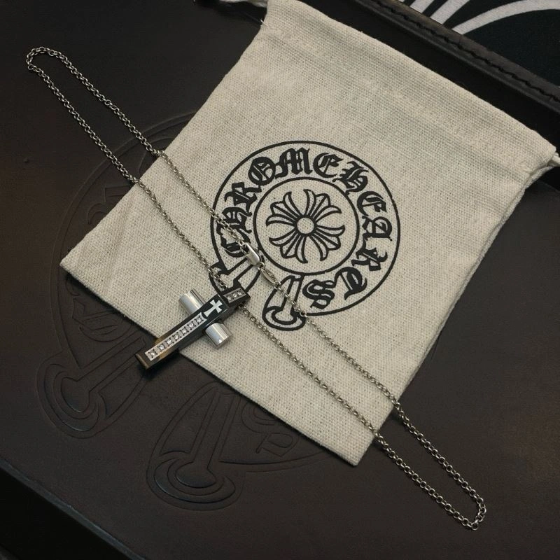 Contemporary Chrome Hearts Necklaces 240580
