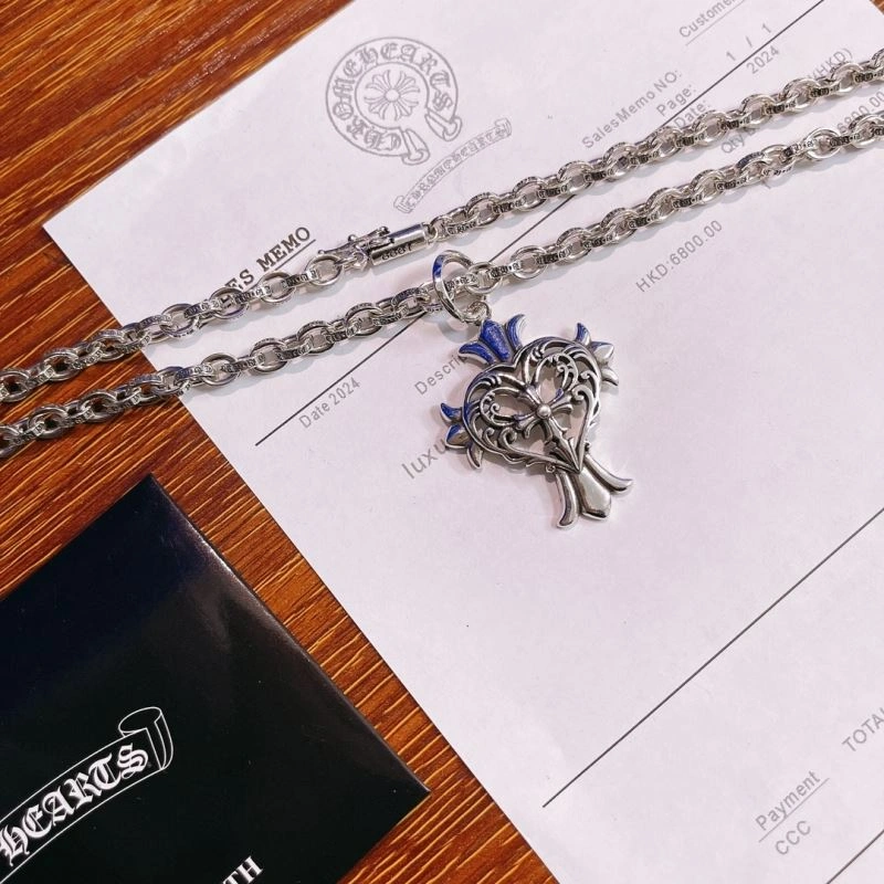 Thermal Chrome Hearts Necklaces 240566