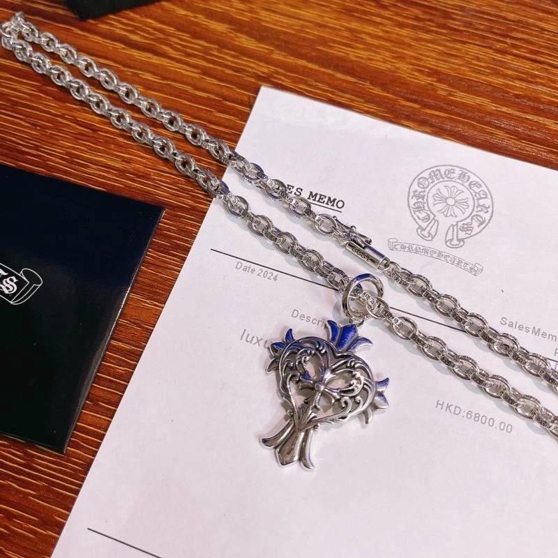 Thermal Chrome Hearts Necklaces 240566