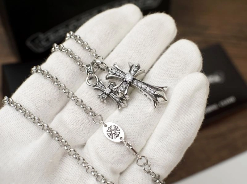 Breathable Chrome Hearts Necklaces 240565