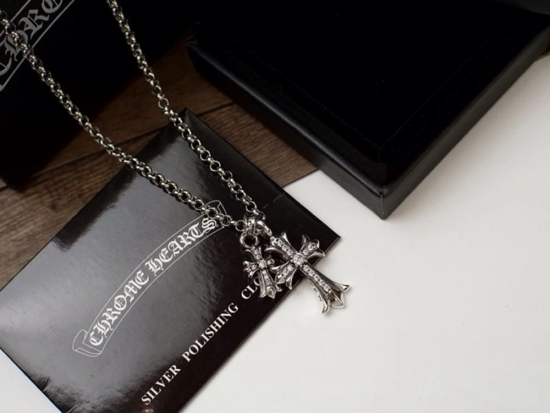 Breathable Chrome Hearts Necklaces 240565
