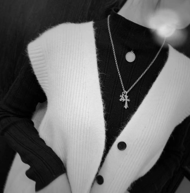 Breathable Chrome Hearts Necklaces 240565