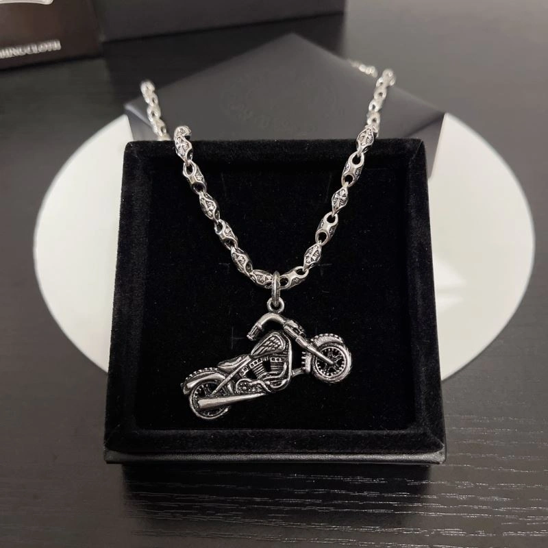 Effortless Chrome Hearts Necklaces 240561