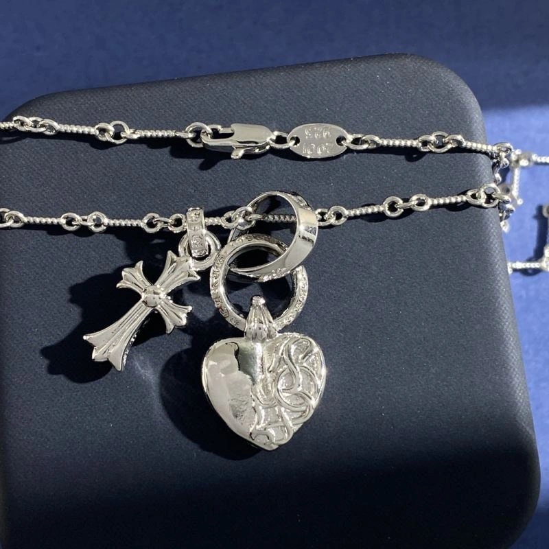 RelaxedFit Chrome Hearts Necklaces 240536
