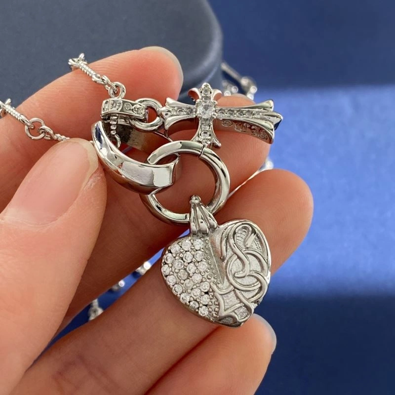 RelaxedFit Chrome Hearts Necklaces 240536