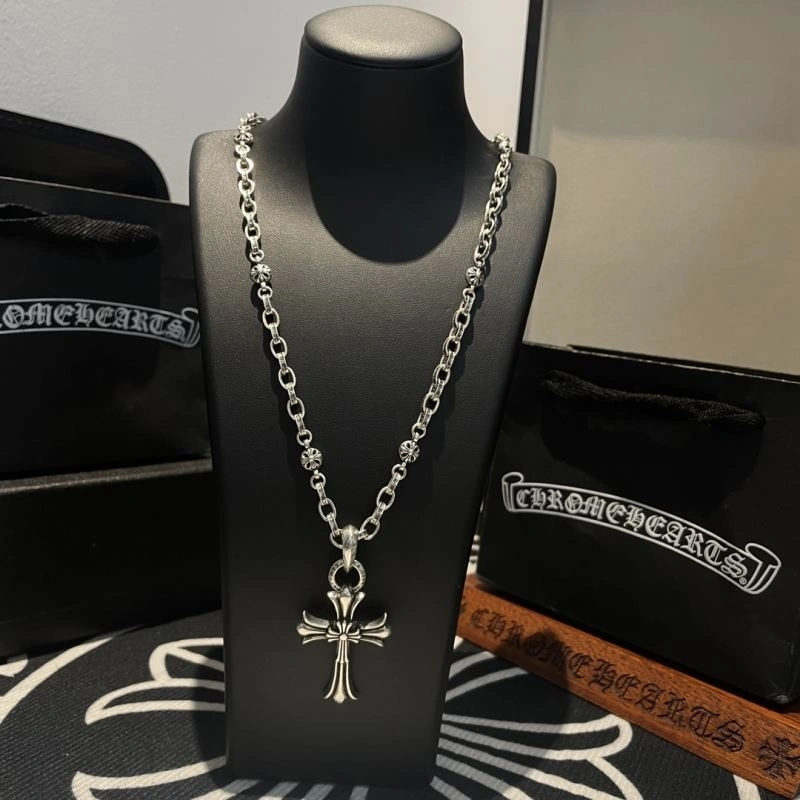 Vibrant Chrome Hearts Necklaces 240602