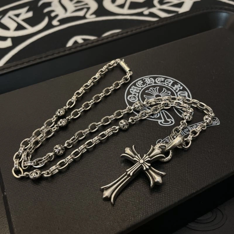 Vibrant Chrome Hearts Necklaces 240602