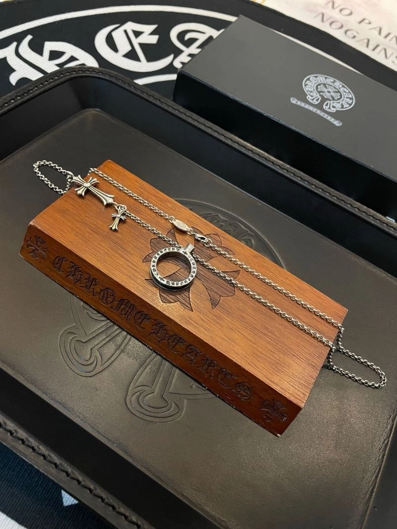 Comfortable Chrome Hearts Necklaces 240519