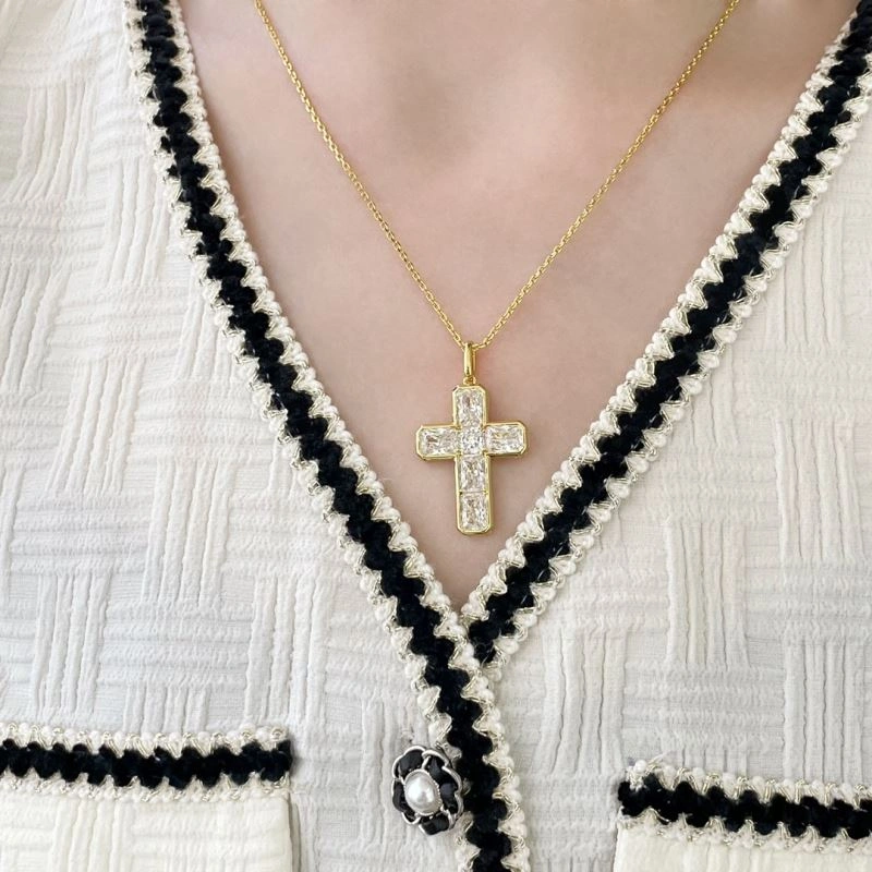 Neat Chrome Hearts Necklaces 240498