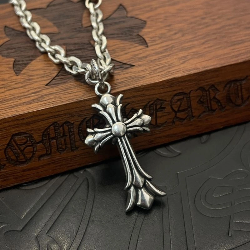 Chic Chrome Hearts Necklaces 240483