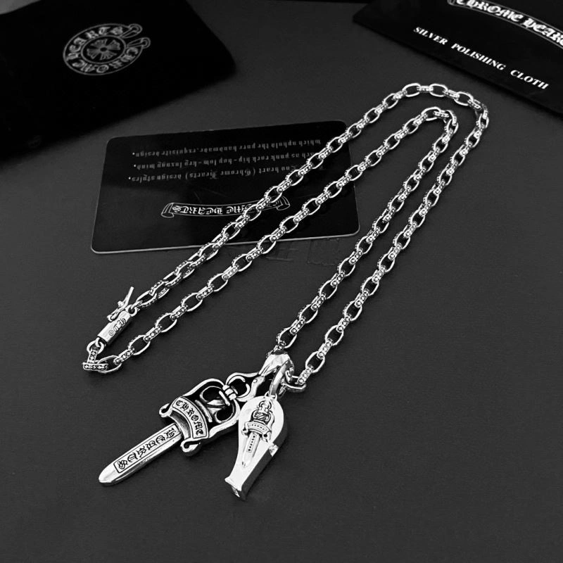 Sustainable Chrome Hearts Necklaces 240463