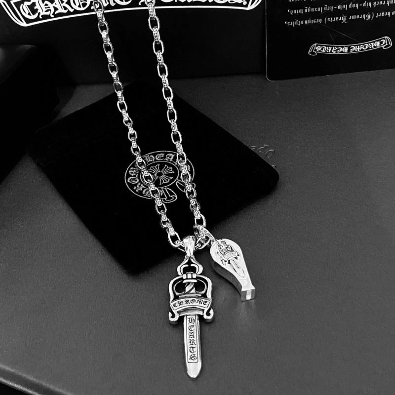 Sustainable Chrome Hearts Necklaces 240463