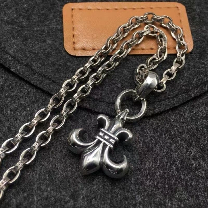 Chrome Hearts Necklaces Stylish 240462