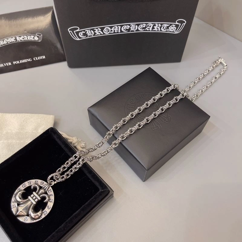Practical Chrome Hearts Necklaces 240438