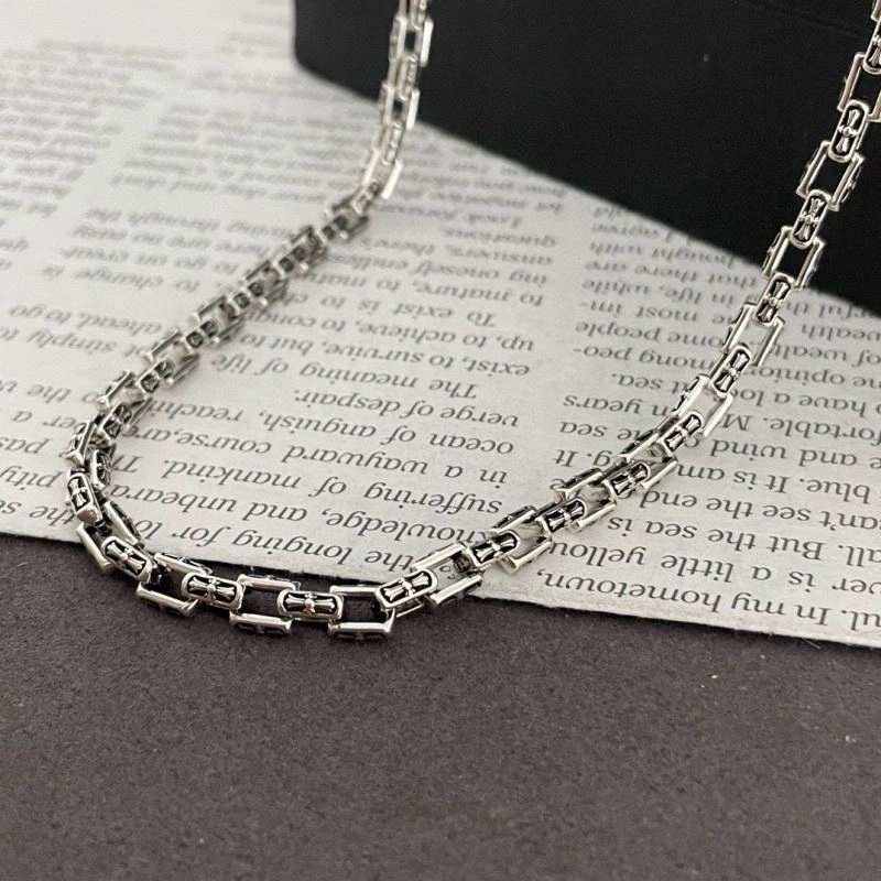 Casual Chrome Hearts Necklaces 240412