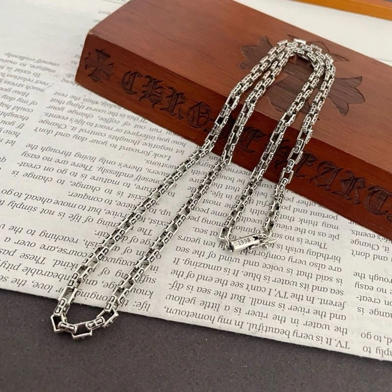 Casual Chrome Hearts Necklaces 240412