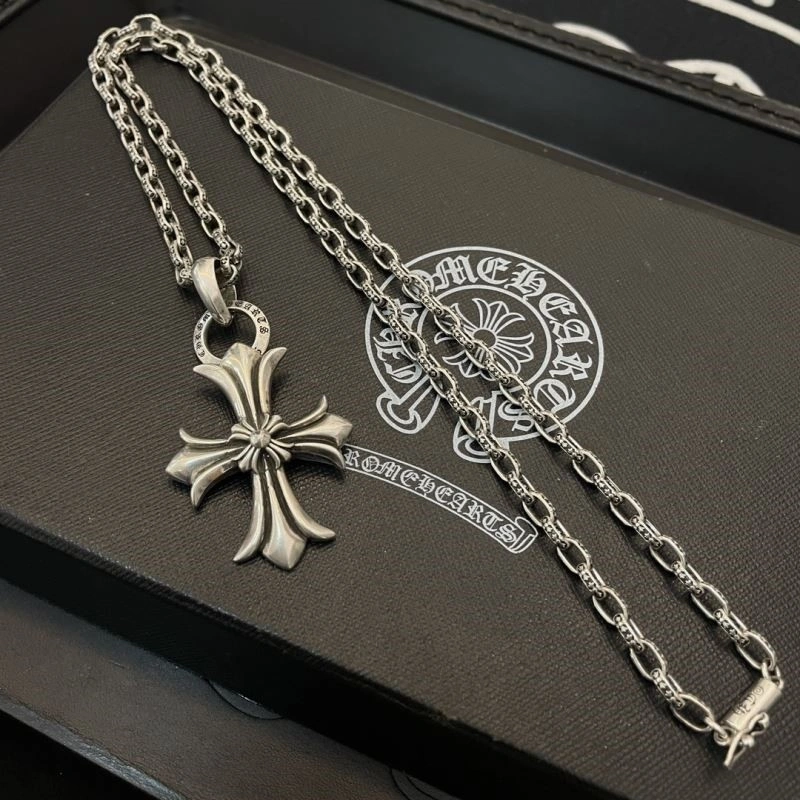 WellDesigned Chrome Hearts Necklaces 240175