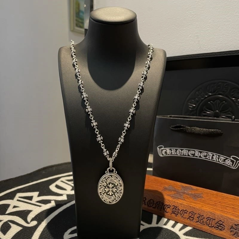Lightweight Chrome Hearts Necklaces 240194