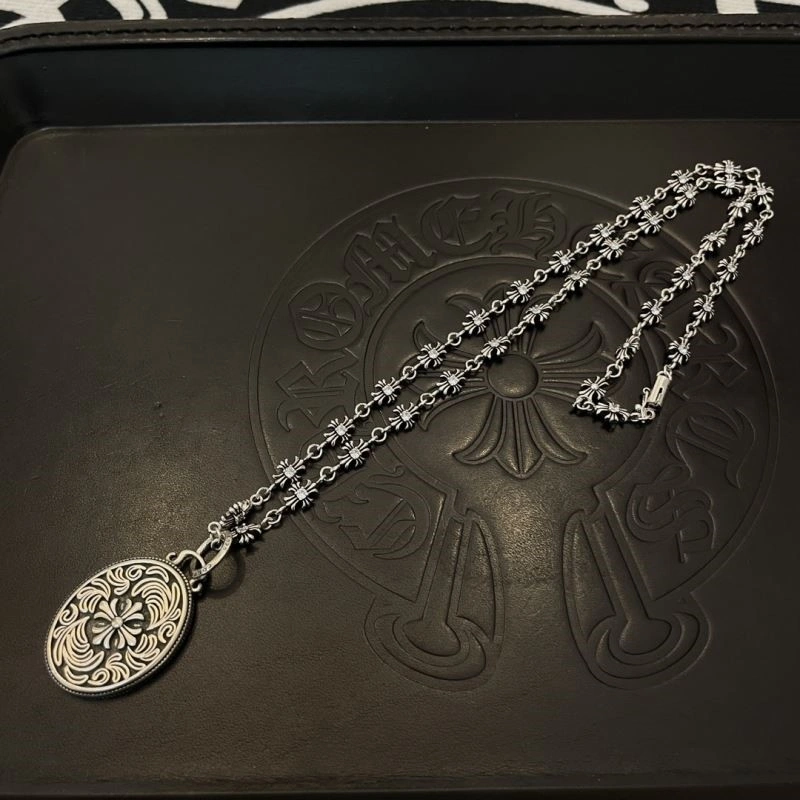 Lightweight Chrome Hearts Necklaces 240194