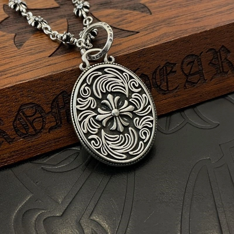 Lightweight Chrome Hearts Necklaces 240194