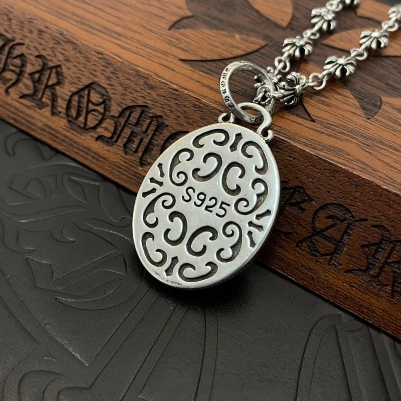 Lightweight Chrome Hearts Necklaces 240194