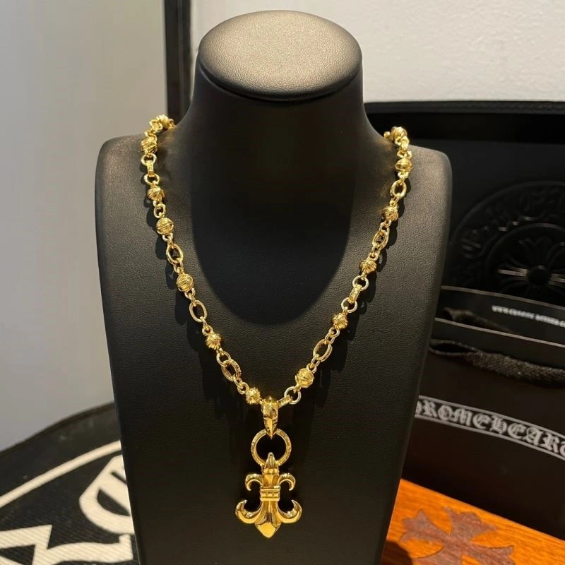 EyeCatching Chrome Hearts Necklaces 240167