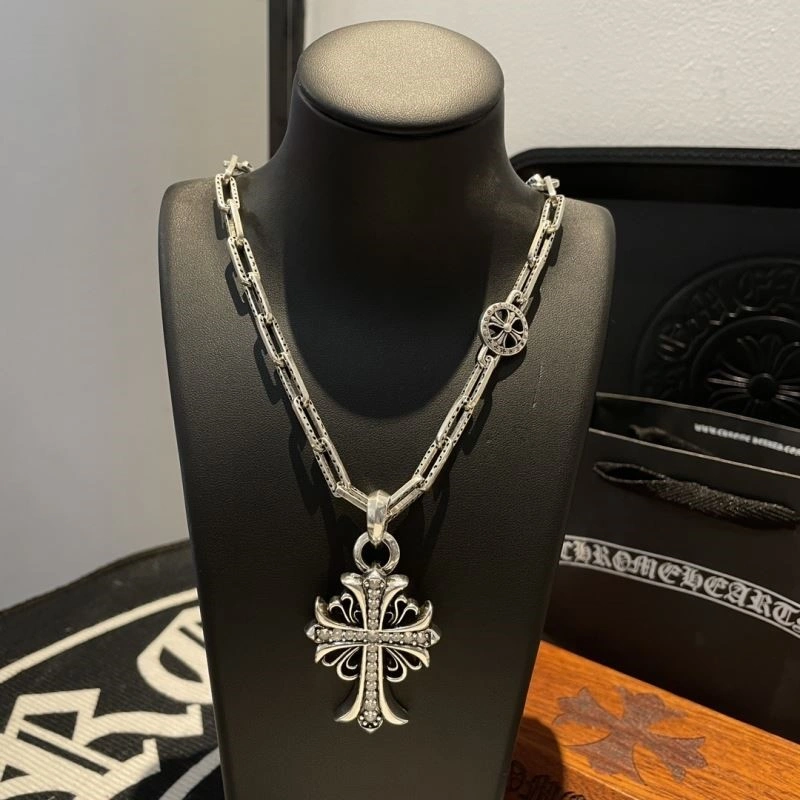 Practical Chrome Hearts Necklaces 240166