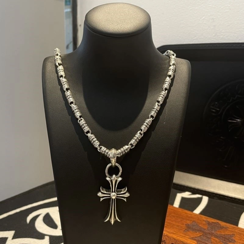 Lightweight Chrome Hearts Necklaces 240131