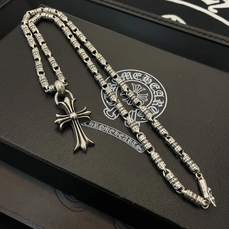 Lightweight Chrome Hearts Necklaces 240131