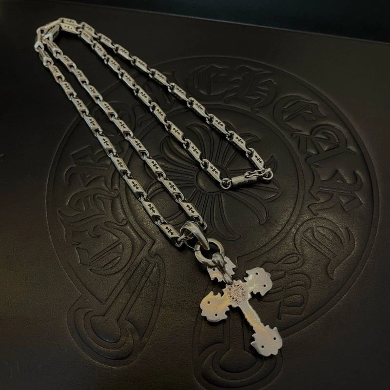 Breathable Chrome Hearts Necklaces 240127