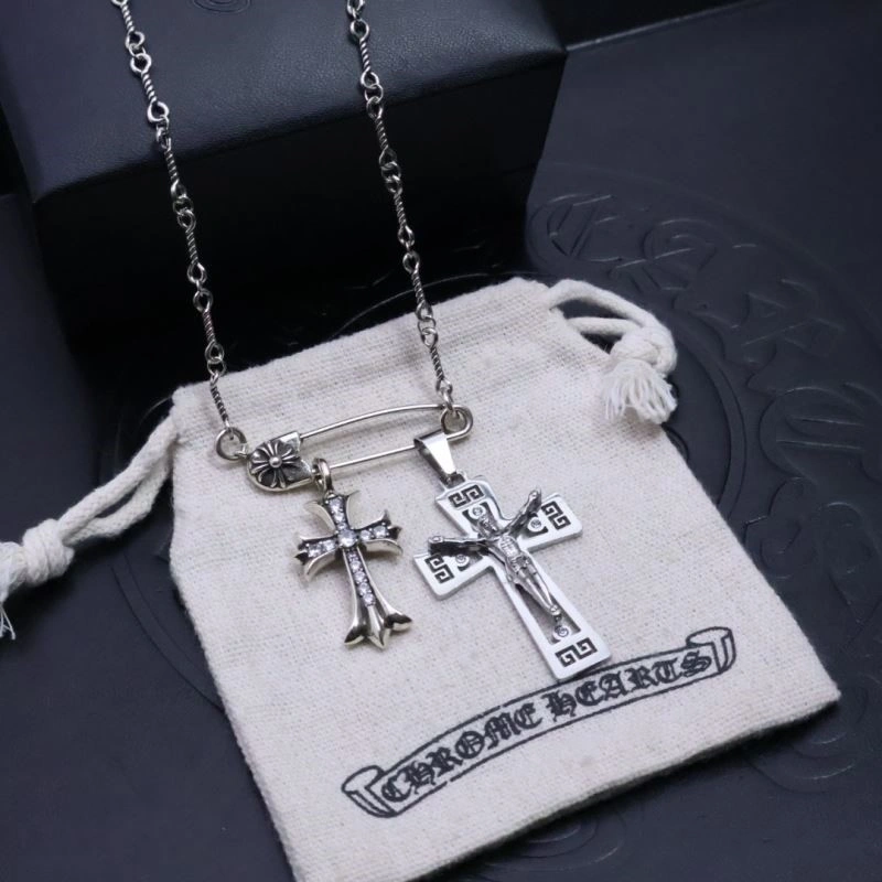 AllSeason Chrome Hearts Necklaces 240121