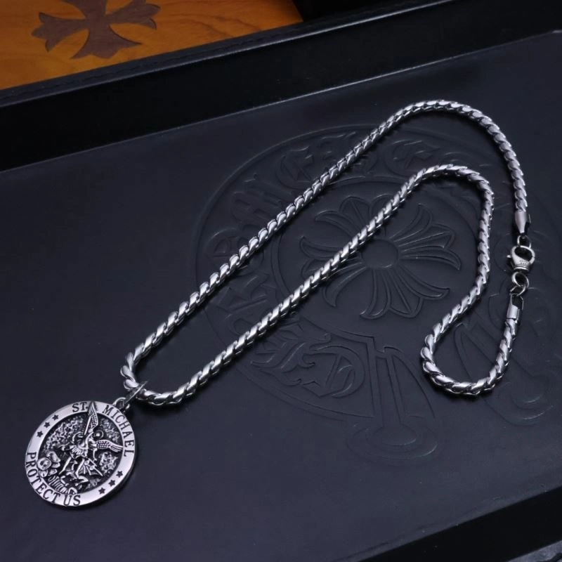 MoistureWicking Chrome Hearts Necklaces 240109