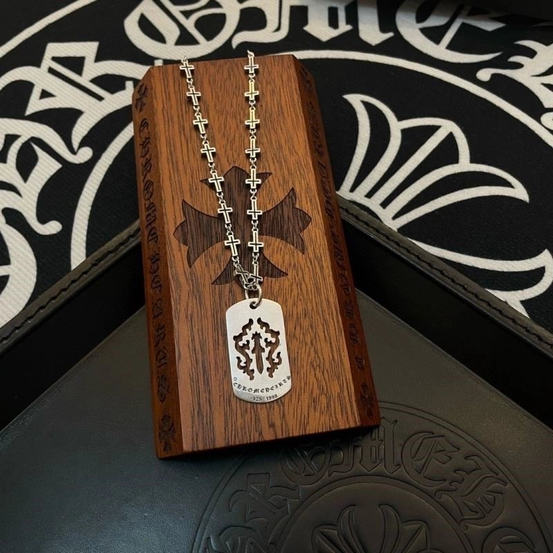 Comfortable Chrome Hearts Necklaces 240092