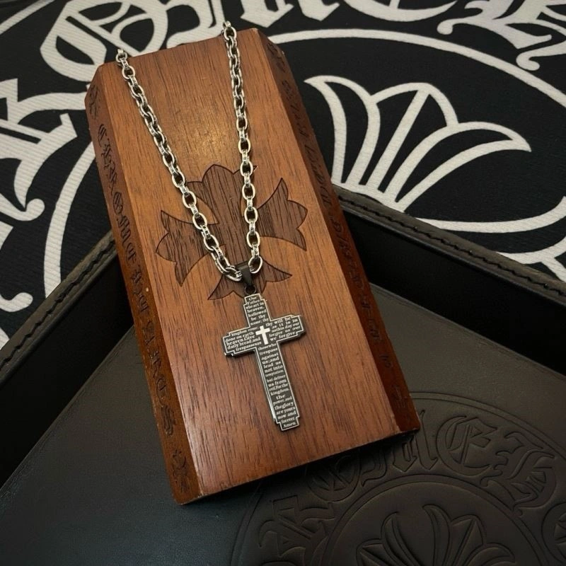 Reliable Chrome Hearts Necklaces 240094
