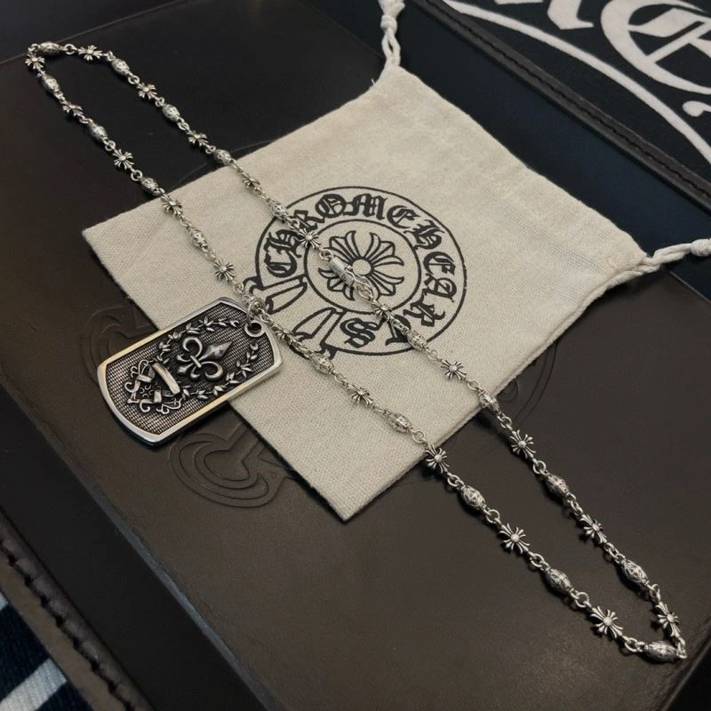 WrinkleFree Chrome Hearts Necklaces 240077