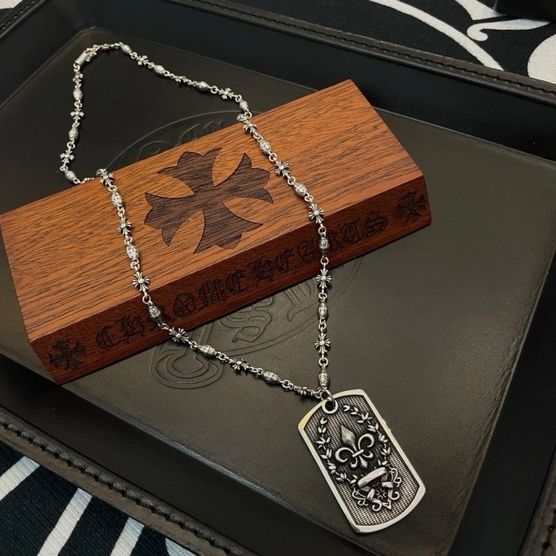 WrinkleFree Chrome Hearts Necklaces 240077