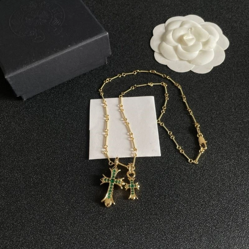Thermal Chrome Hearts Necklaces 240051