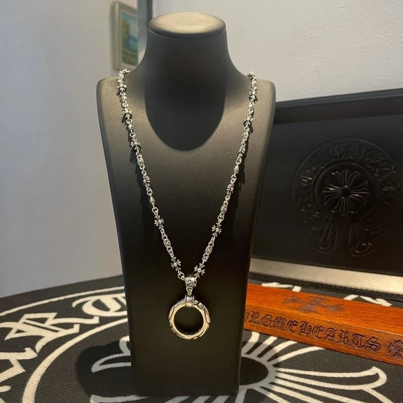 Vibrant Chrome Hearts Necklaces 240043