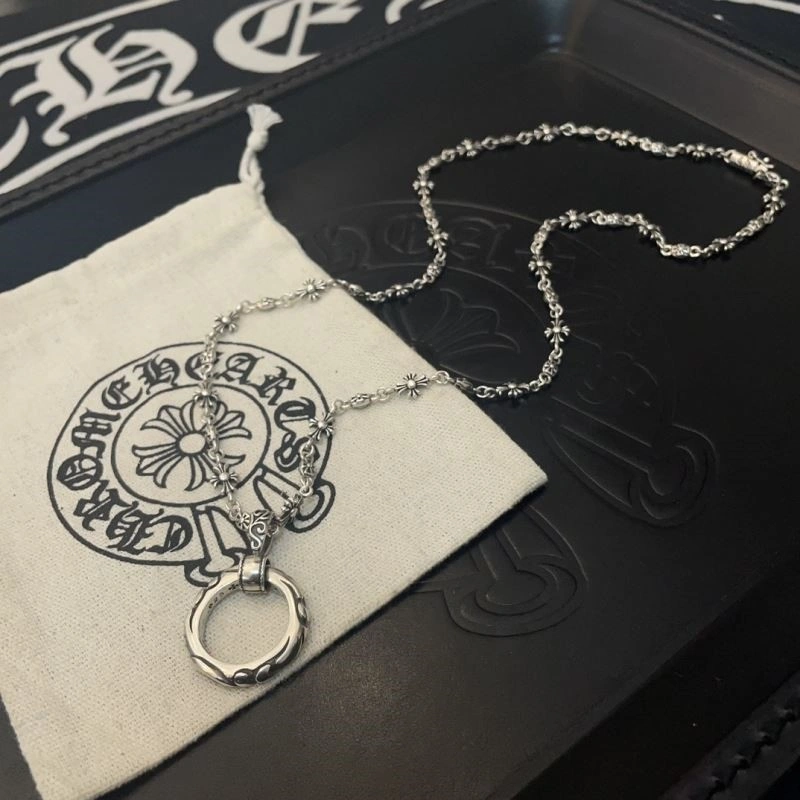 Vibrant Chrome Hearts Necklaces 240043