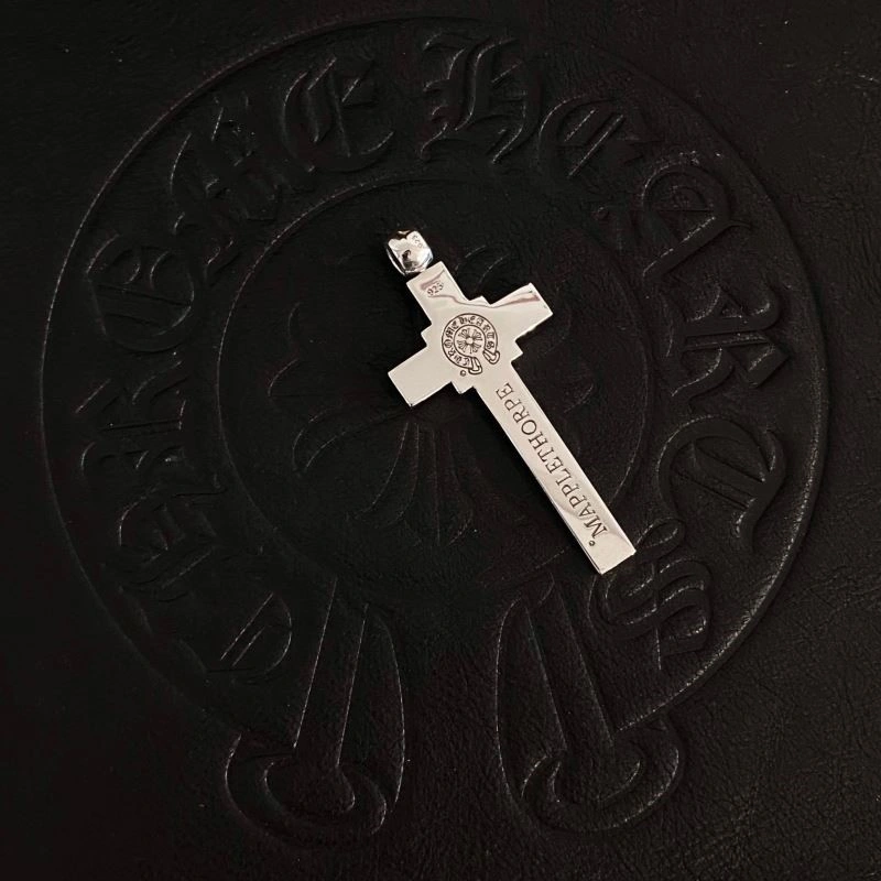 Lightweight Chrome Hearts Necklaces 240026