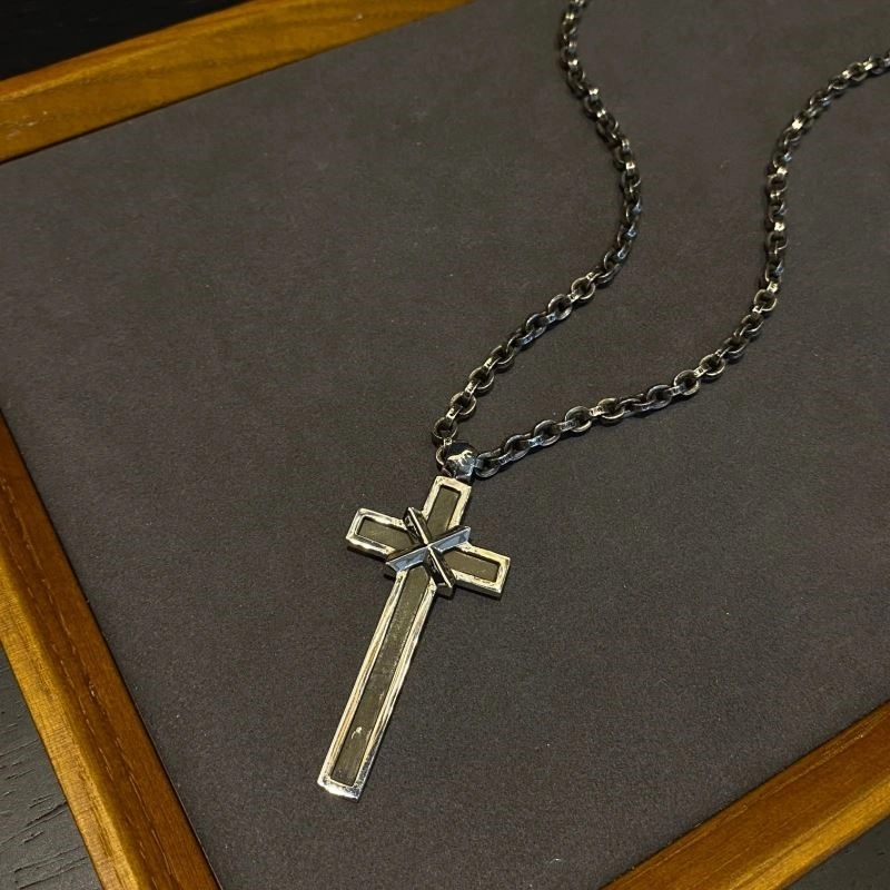 Lightweight Chrome Hearts Necklaces 240026