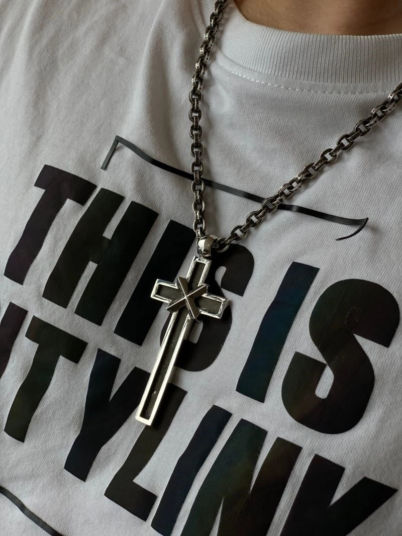 Lightweight Chrome Hearts Necklaces 240026