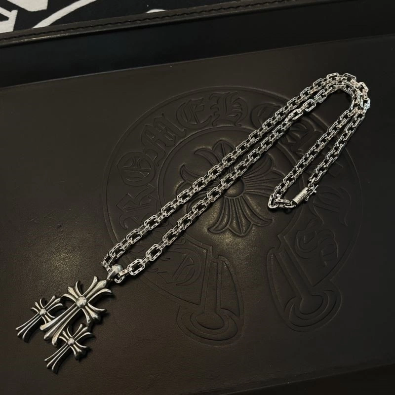 Practical Chrome Hearts Necklaces 240020