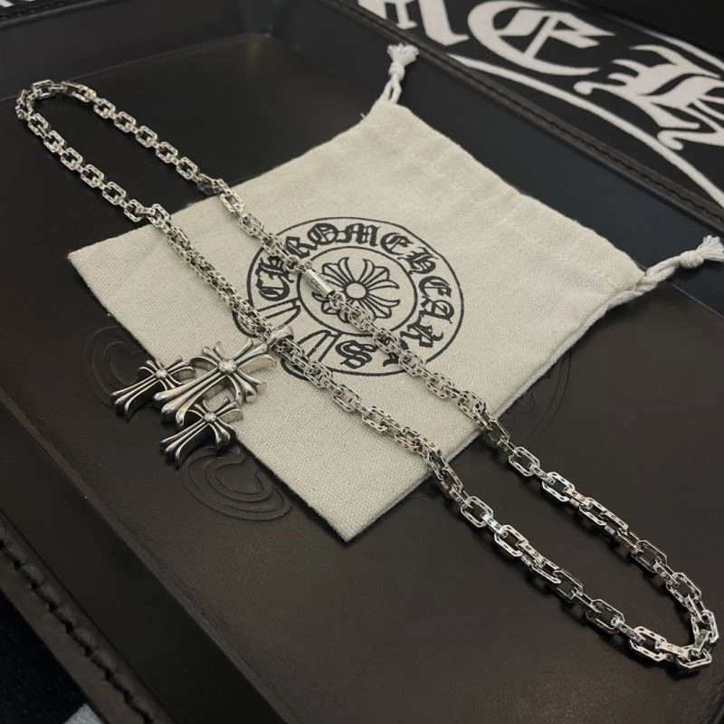 Practical Chrome Hearts Necklaces 240020