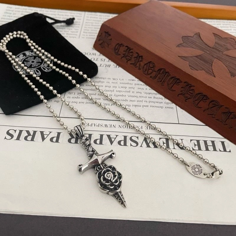 Modern Chrome Hearts Necklaces 240006