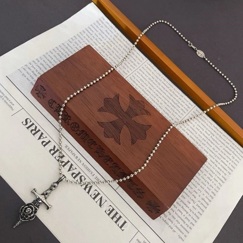 Modern Chrome Hearts Necklaces 240006