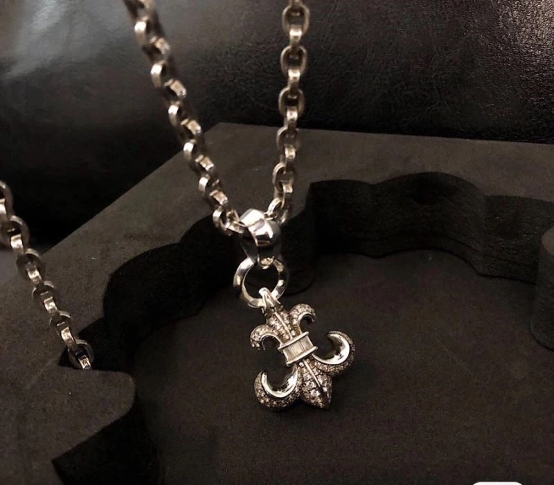 RelaxedFit Chrome Hearts Necklaces 240004
