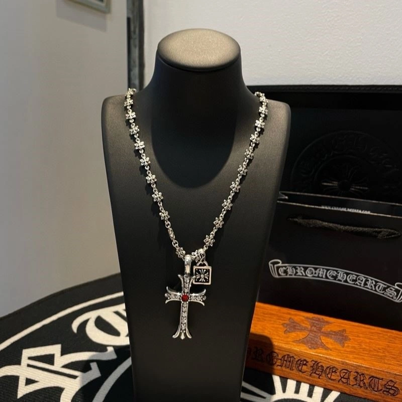UrbanStyle Chrome Hearts Necklaces 240001